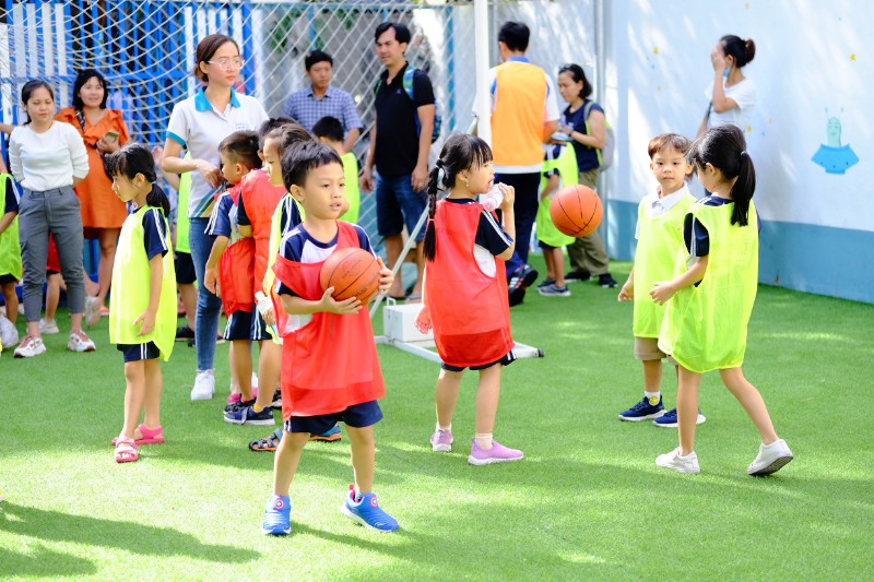 Hình 4 Hội thao giáo dục kỹ năng sống